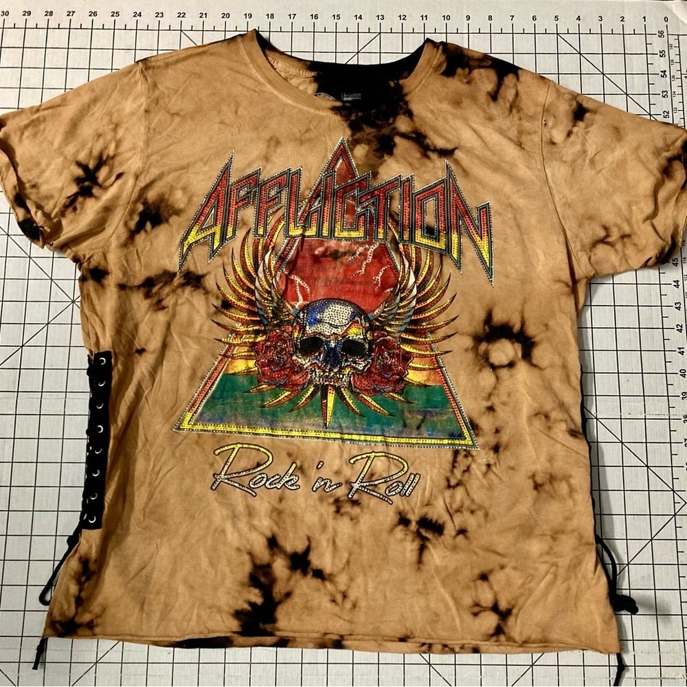 NWOT Affliction Women’s Size XL‎ Skull Rock Tee *Flawed*